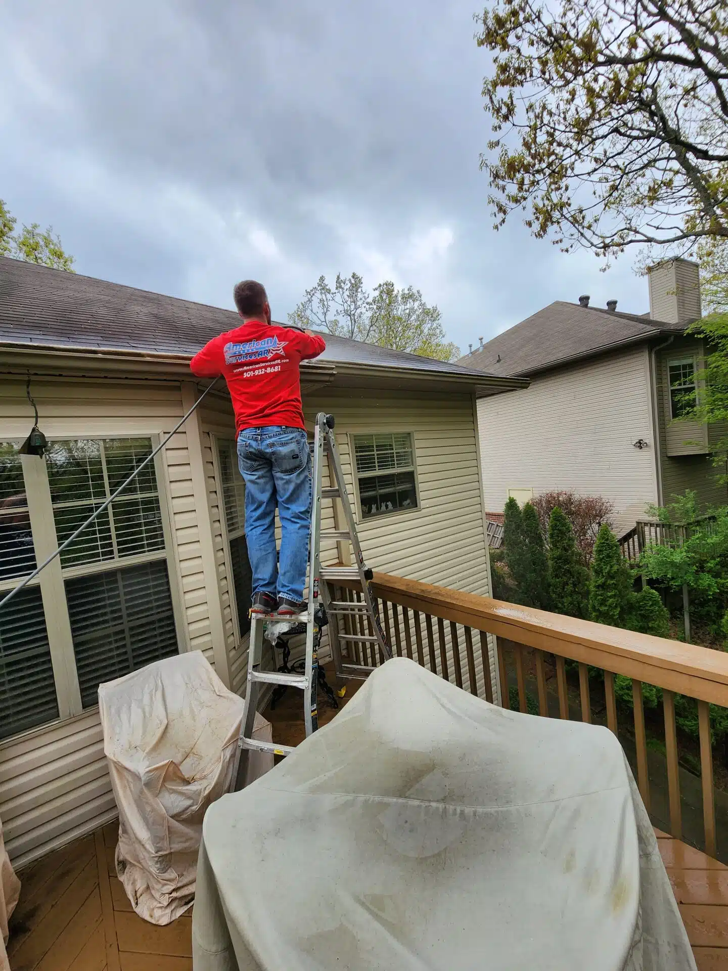 residential roof washing and cleaning service in Bryant AR